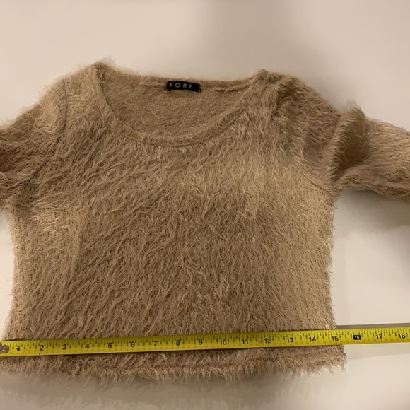 Fuzzy Cropped sweater top beige neutral - Picture 11 of 13